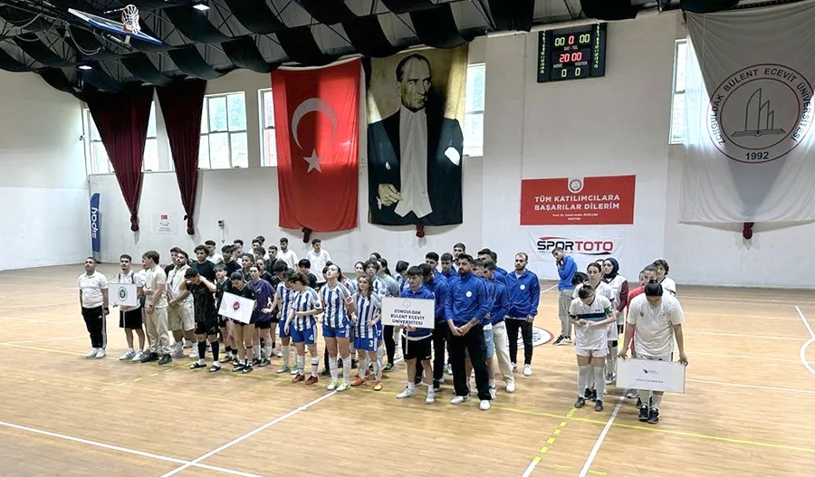 Üniversiteler Arası Salon Futbolu Bölgesel Lig Grup Müsabakaları Açılış Seremonisi Gerçekleştirildi...