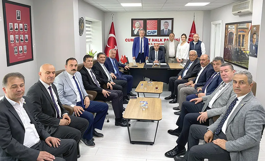 CHP’li Dural belediye başkanlarıyla buluştu...