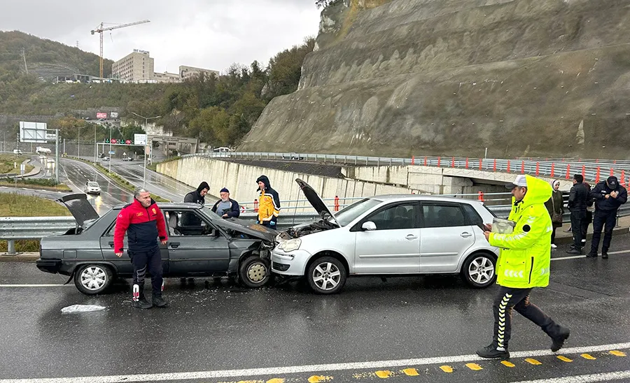 Kozlu’da kaza… Yaralılar var…