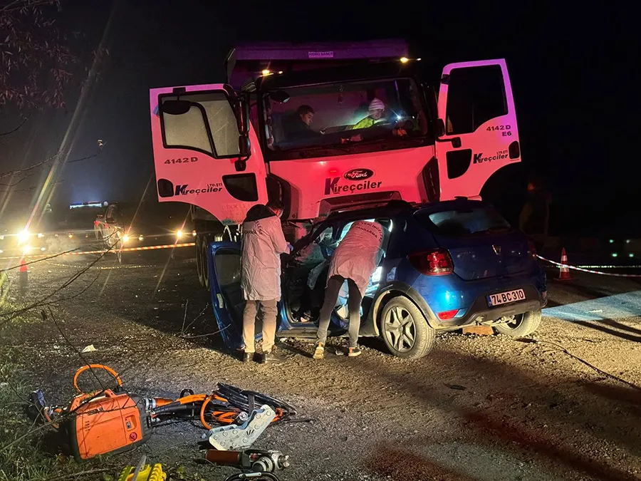 Katliam gibi kaza... Çok sayıda ölü var...