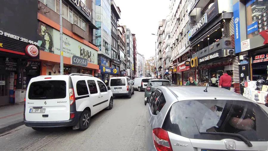 Gazipaşa’da trafik yine kilitlendi