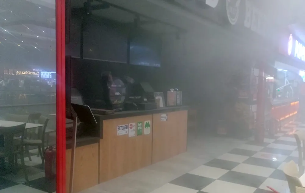 AVM’de yangın çıktı… 