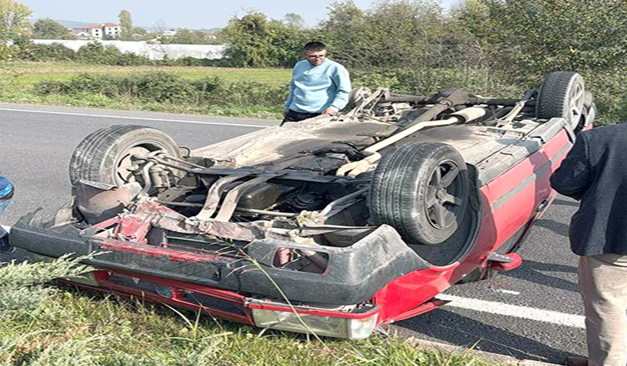 Düz yolda takla attı… Sürücü yaralandı…