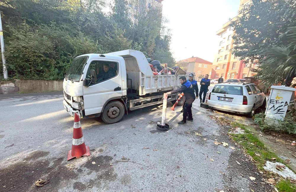 Kozlu’da uygunsuz dubalar kaldırıldı