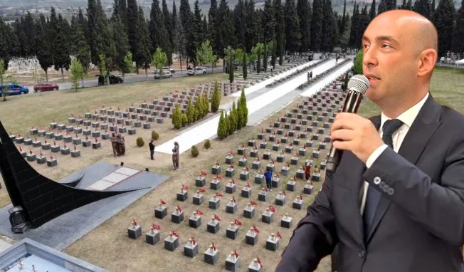 CHP’li Devrim Dural, Soma maden şehitlerini andı