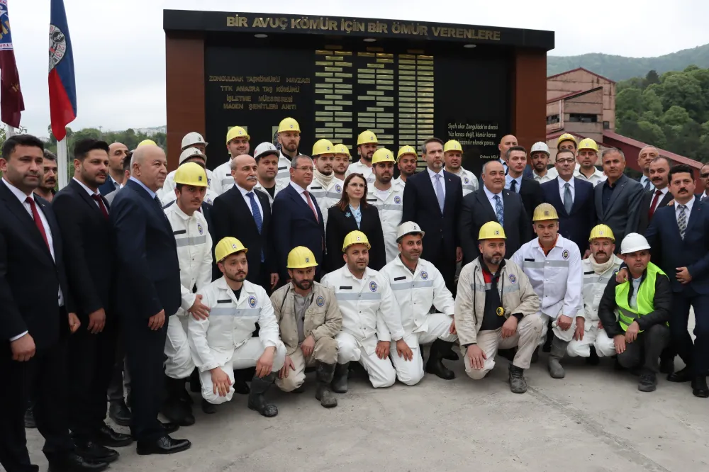 GMİS YÖNETİMİ, BAKAN BAYRAKTAR İLE BİR ARAYA GELDİ
