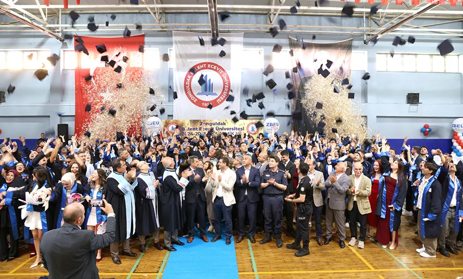 BEUN Zonguldak MYO mezunları coşkuyla uğurlandı