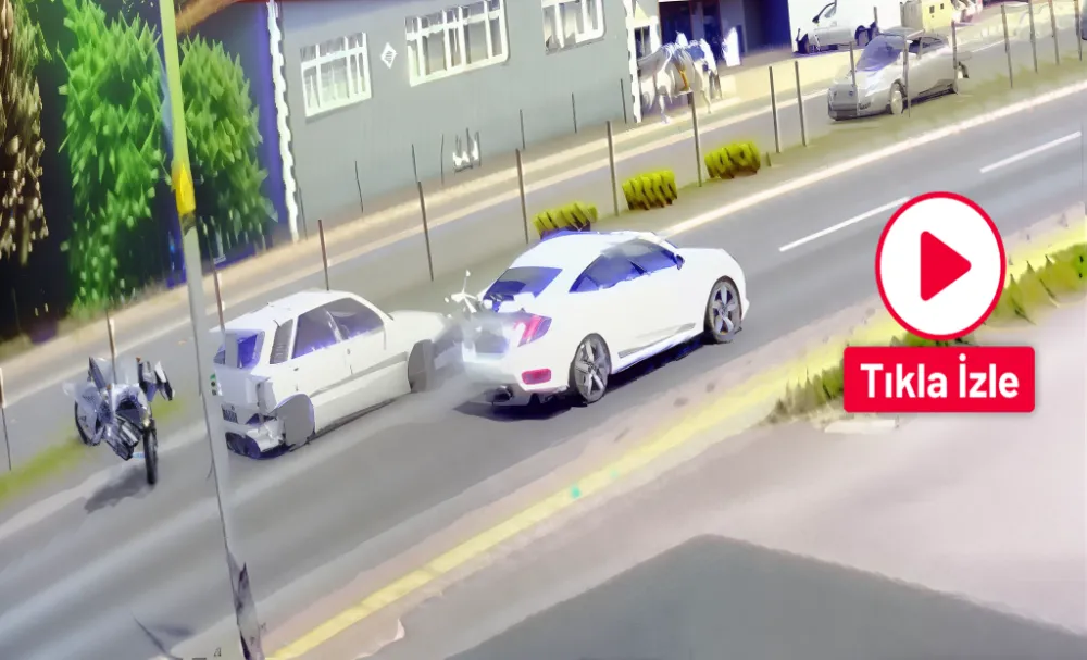 Motosiklet tellere çarpıp takla attı...