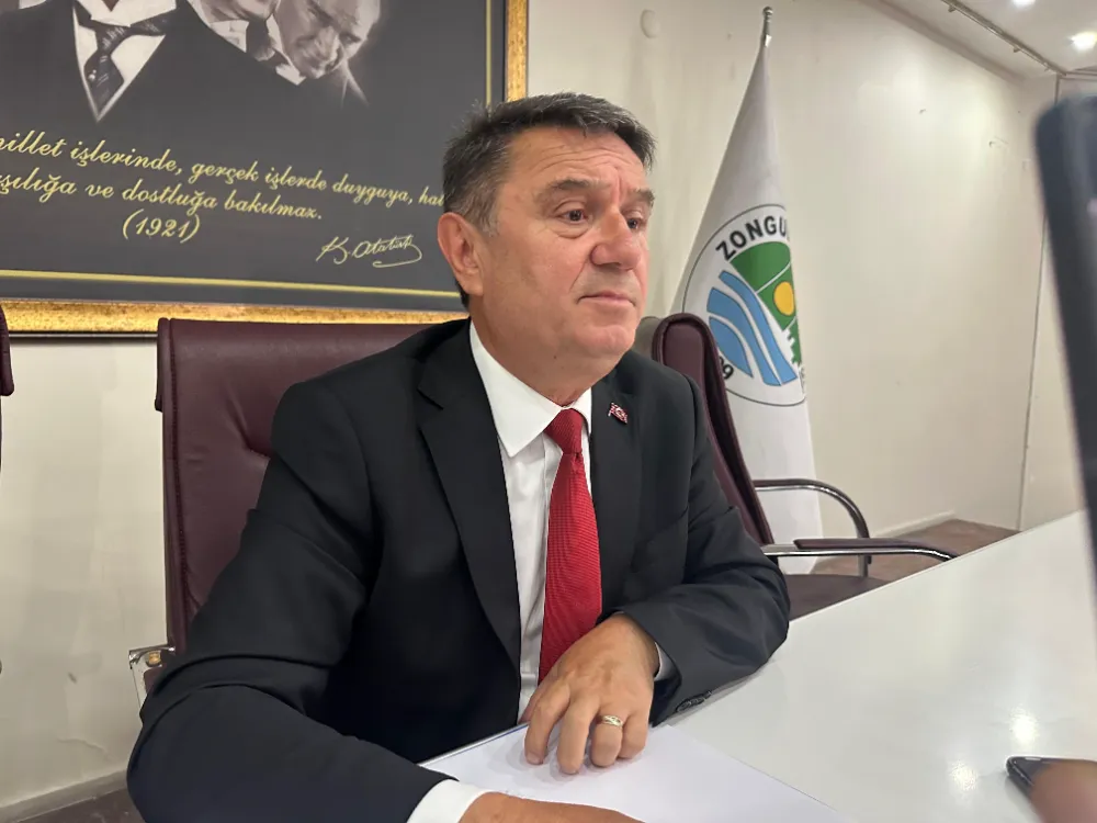 Başkan Erdem İddialara cevap verdi: Yetkimi kimseyle paylaşmam...